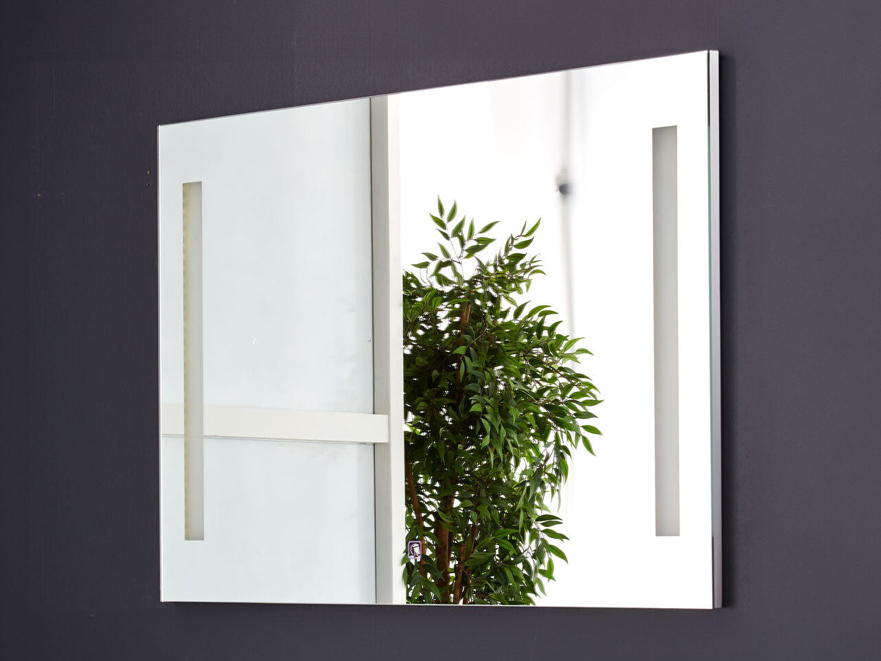 5439 Slimline antidug spejl med led lys 100x70 cm. Fra SPA Kompaniet.